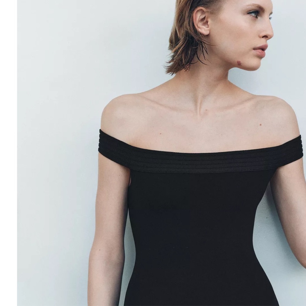 Zara Off-Shoulder Black Bodysuit - Picture 2 of 8